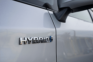 hybrid label on car